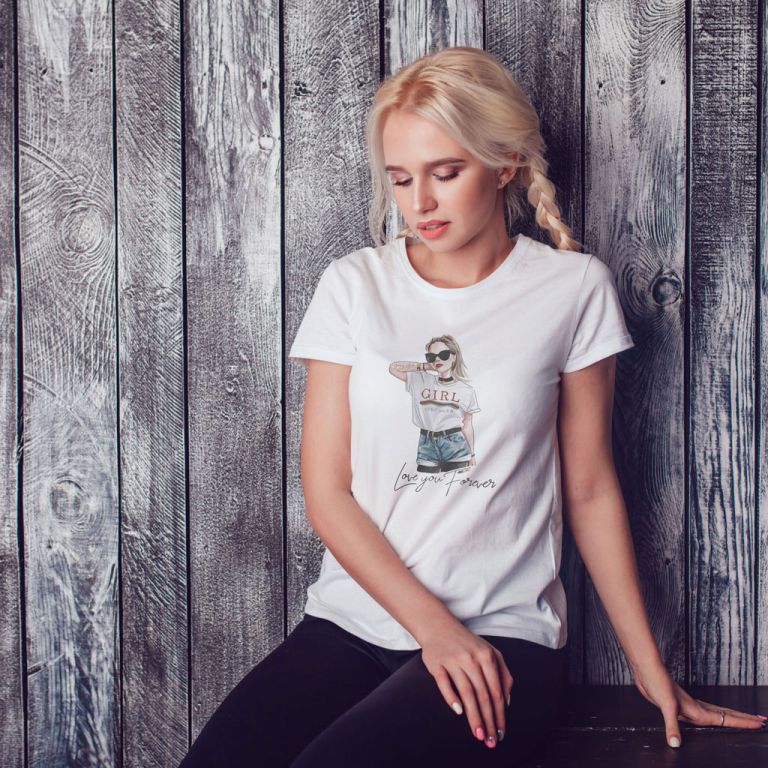 t-shirt-1096-model-c