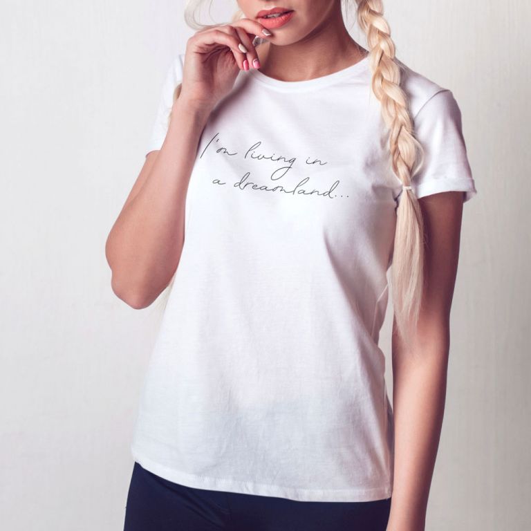 t-shirt-1098-model-a