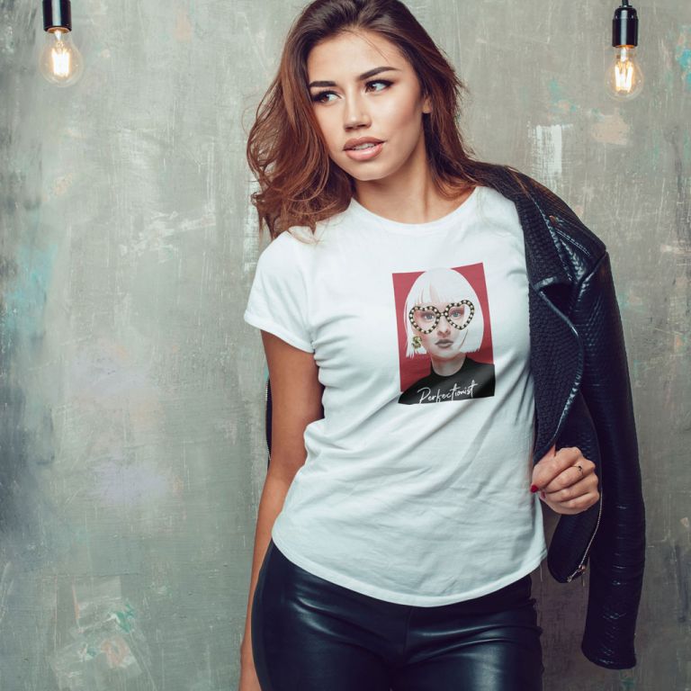 t-shirt-1112-model-b