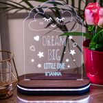 Dream Little One, Φωτιστικό