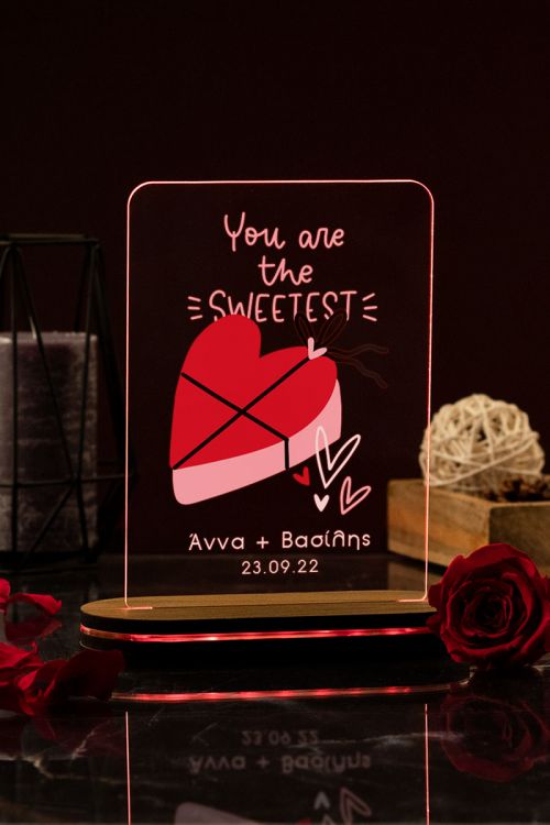 The Sweetest, Φωτιστικό