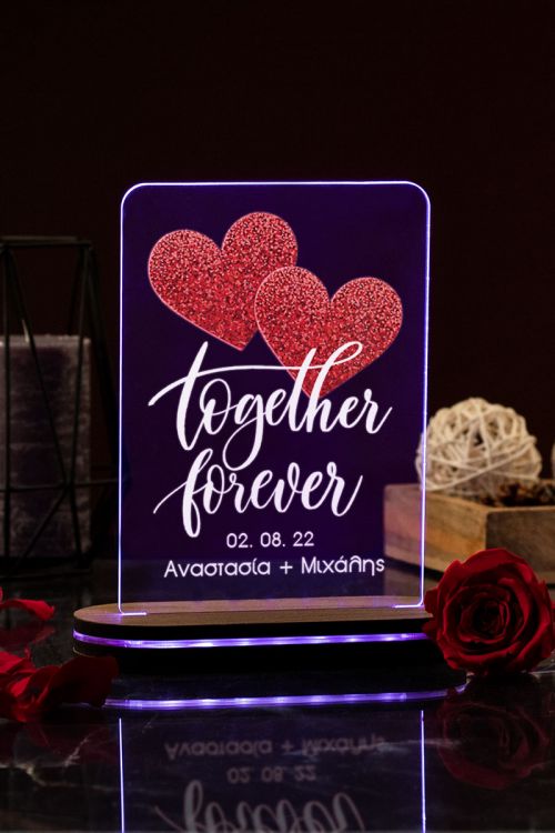 Hearts Together, Φωτιστικό