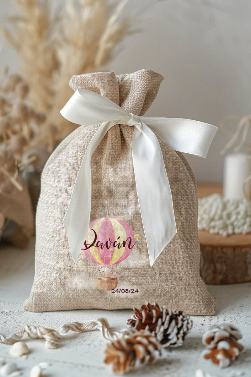 Μπομπονιέρες Βάπτισης Πουγκί σε Εκρού Χρώμα με Σχέδιο Ροζ Αερόστατο