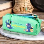 Σχολική Κασετίνα με Όνομα, σε Πετρόλ Χρώμα & Σχέδιο Διάστημα