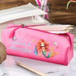 Σχολική Κασετίνα με Όνομα, σε Φούξια Χρώμα & Σχέδιο Γοργόνα