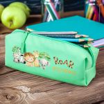 Σχολική Κασετίνα με Όνομα, σε Πετρόλ Χρώμα & Σχέδιο Ζούγκλα