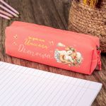 Σχολική Κασετίνα με Όνομα, σε Κοραλί Χρώμα & Σχέδιο Παράδεισος