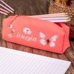 Σχολική Κασετίνα με Όνομα, σε Κοραλί Χρώμα & Σχέδιο Πεταλούδα