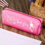 Σχολική Κασετίνα με Όνομα, σε Φούξια Χρώμα & Σχέδιο Κουνελάκι